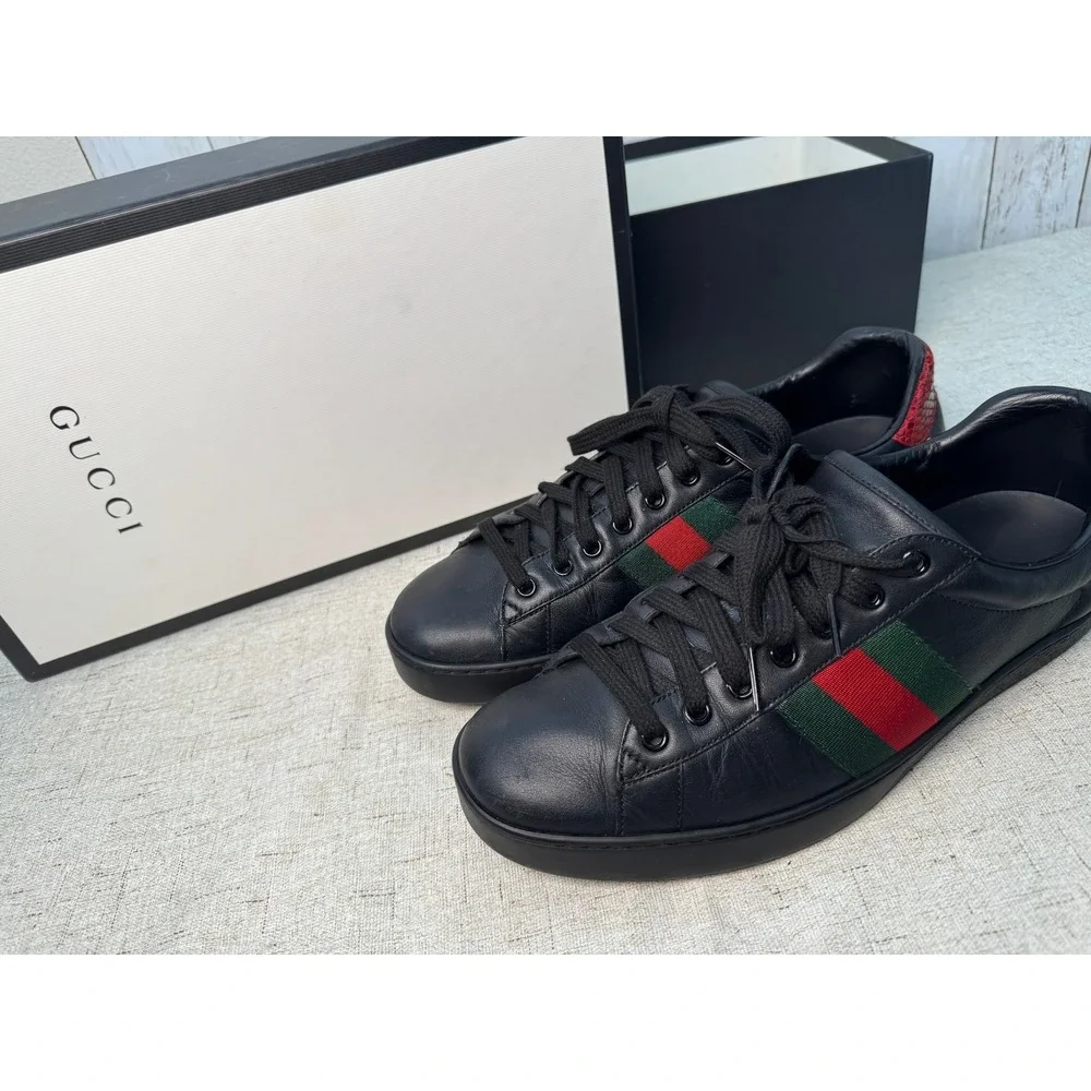Gucci Ace Low Top Sneakers Black Leather Web Stripe Men's 9 Authentic w/ Box